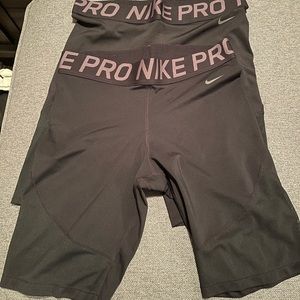 Women’s XL NIKE Pro Tights - Shorts - Black w/Mesh - 2 Pair Bundle